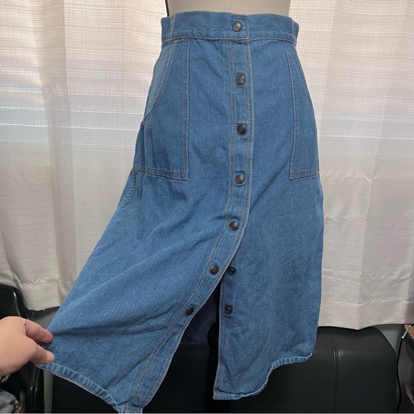 Vintage denim Sportswear International Midi button down skirt - Picture 2 of 10